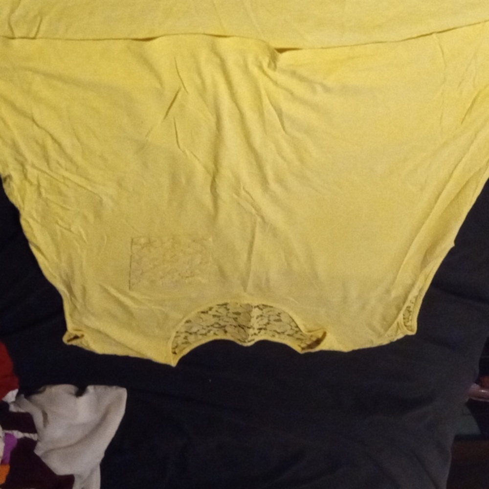 Tee shirt